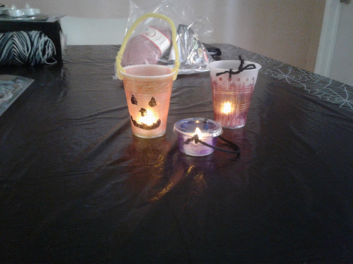 Halloween Craft: Easy Little Lamps
