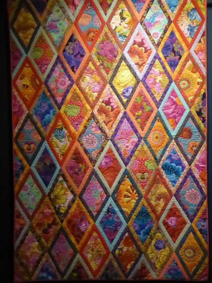 "Bordered Diamonds" - Designer Kaffe Fassett 2009. Maker: Liza Prior Lucy.  Image by Frances Spiegel with permission from the Fashion & Textile Museum. All rights reserved.