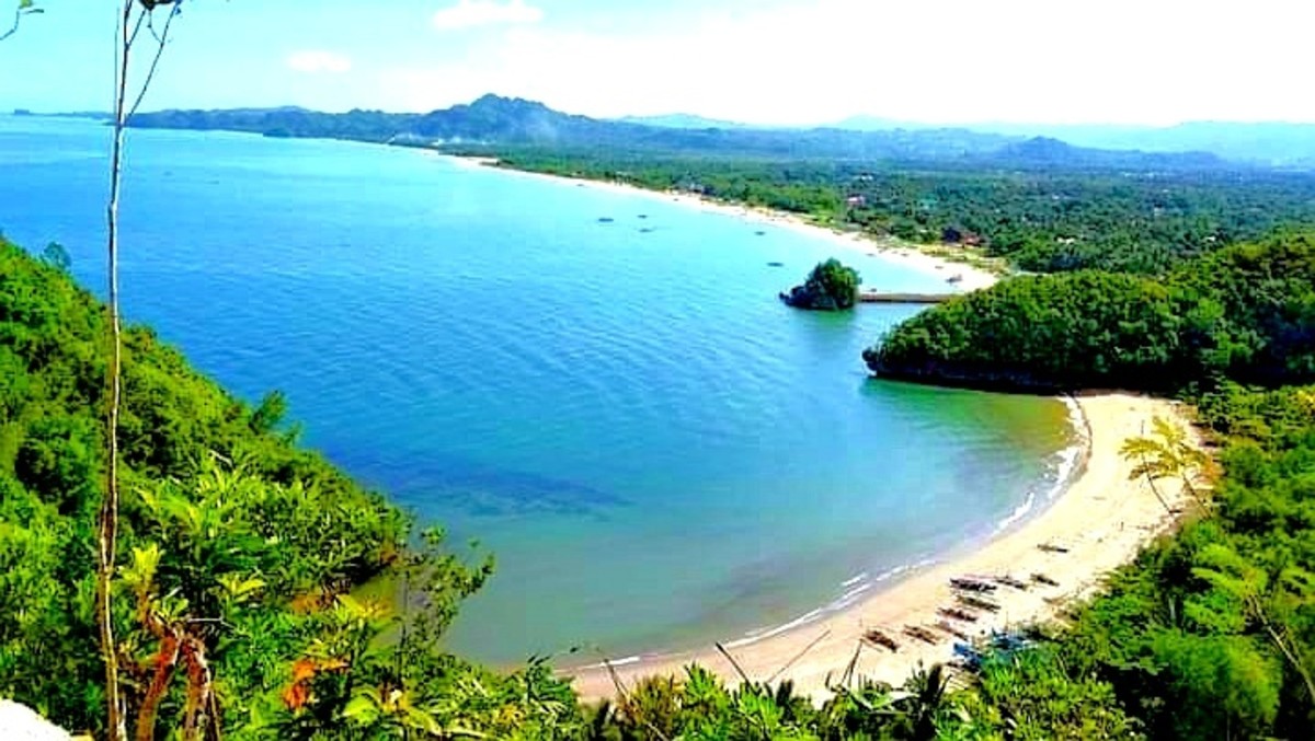 CampoQuino Bay Beach Resort, Sipalay, Negros Occidental, Philippines 