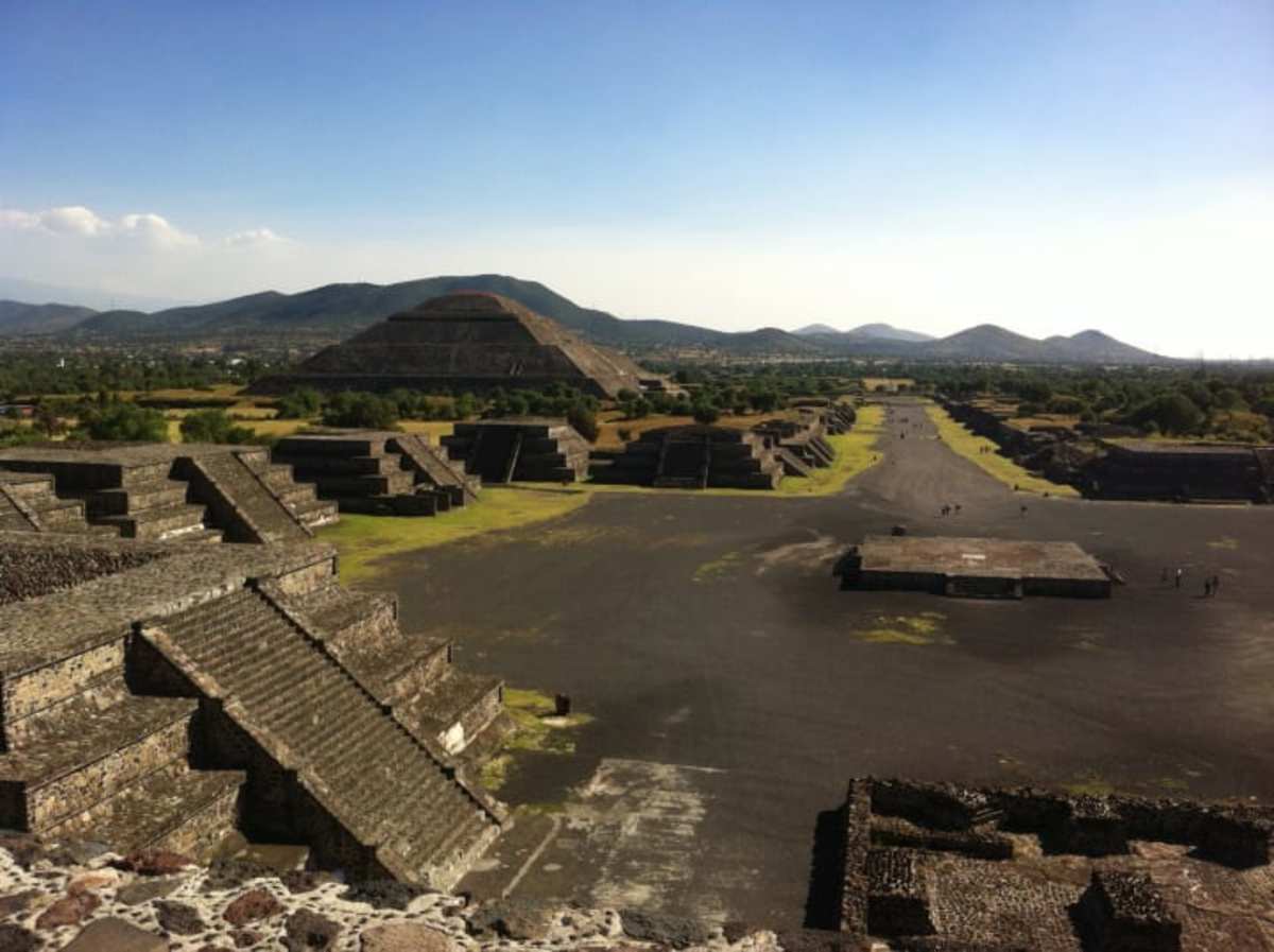 What is Buried Under the Mysterious Pyramids of Mexico—Dead or Gold?
