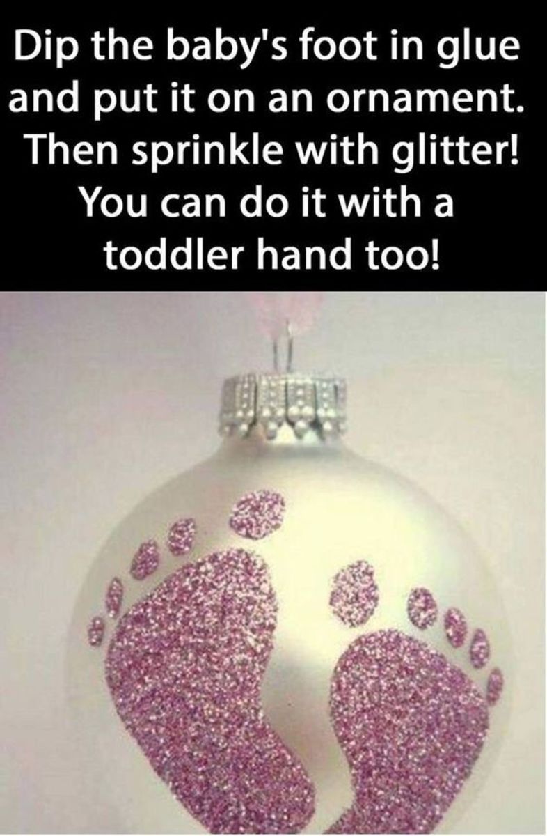 What a great way to celebrate Baby's first Christmas! Perfect gift for the new grandparents, too. They are sure to treasure it.
