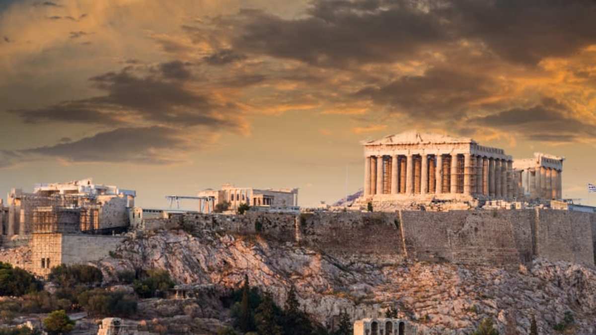 The Greek Parthenon, seen in the middle right side, is one of the most beautiful and ancient pieces of architecture in this world - built in 447 BC.