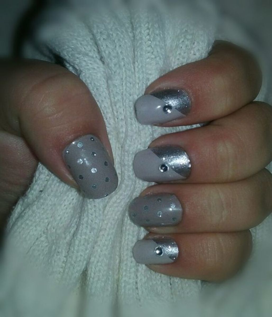 new-years-eve-nail-designs