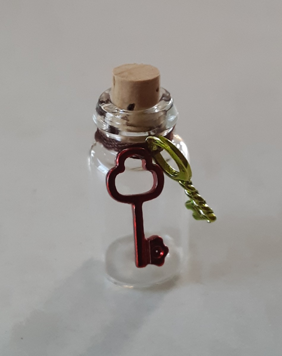 The keys are now attached to bottle.