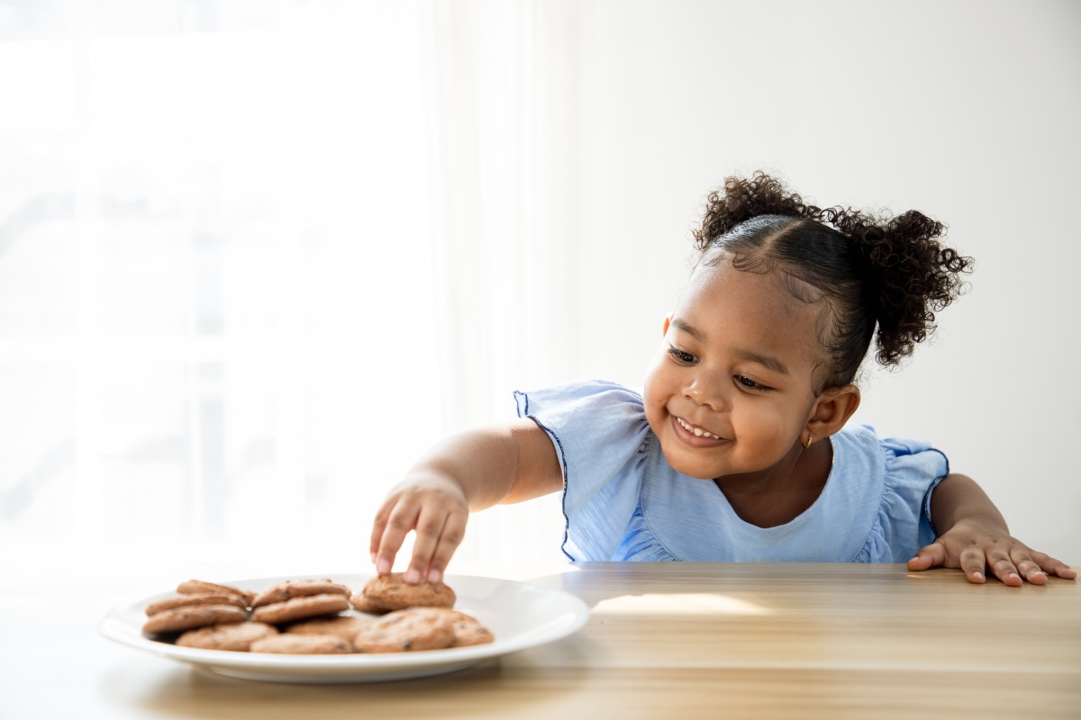 Little Girl Is Definitely Not Eating A Cookie WeHaveKids News