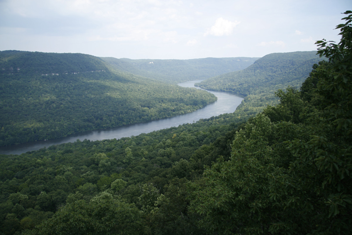 Tennessee River Gorge at Chattanooga