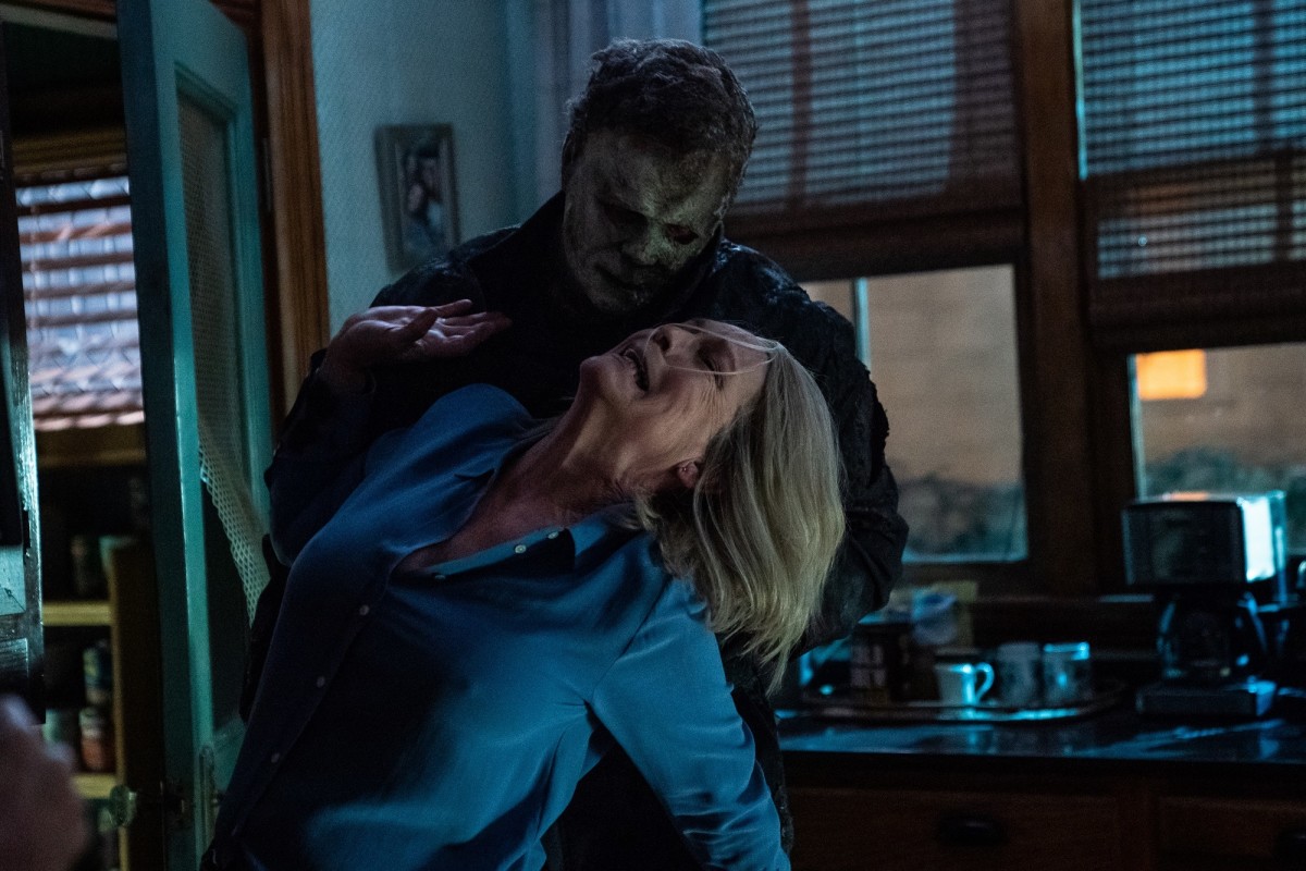 Laurie Strode (Jamie Lee Curtis) battles Michael Myers one last time in, "Halloween Ends."