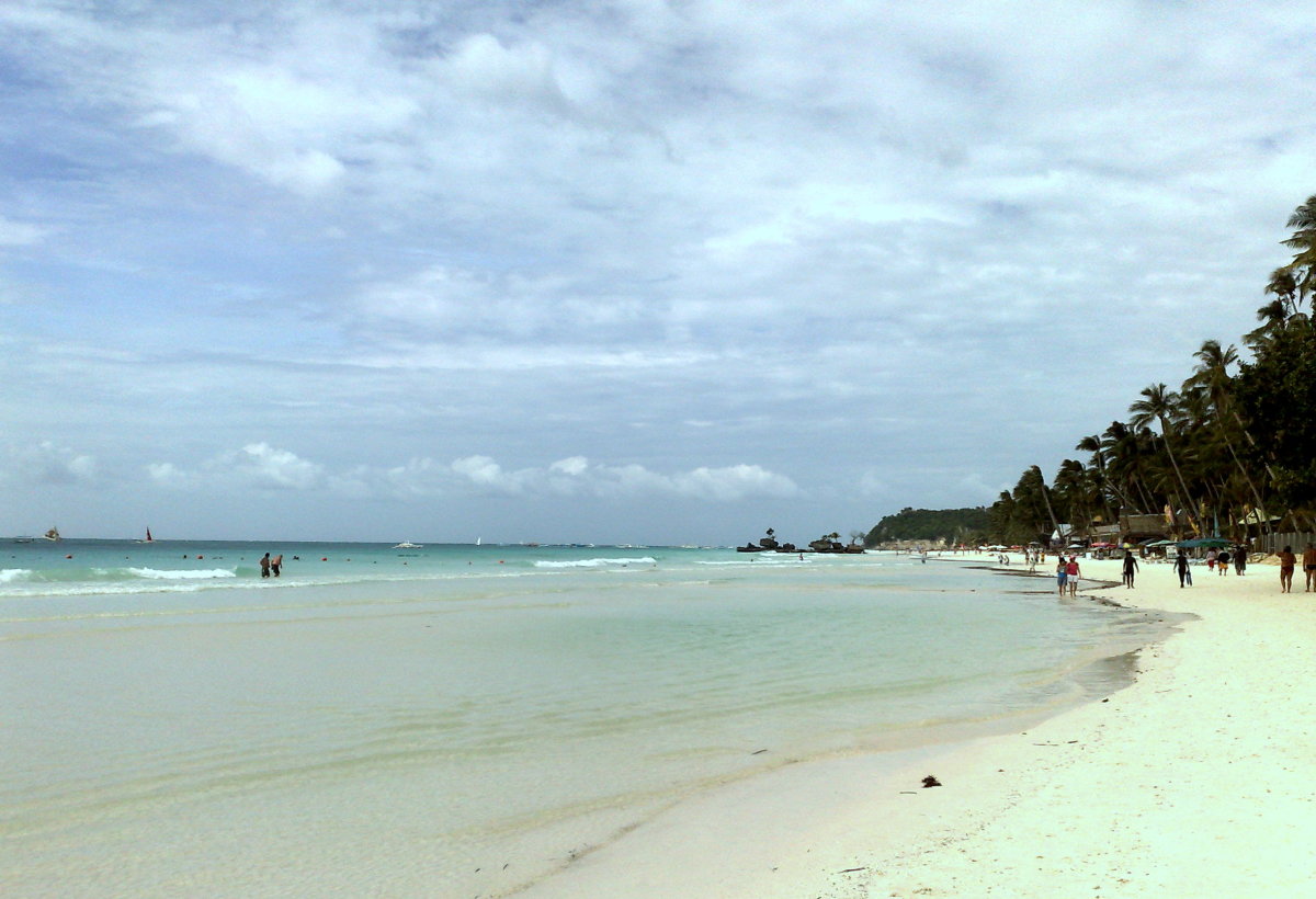 Philippine Paradise, White Beach Station 2