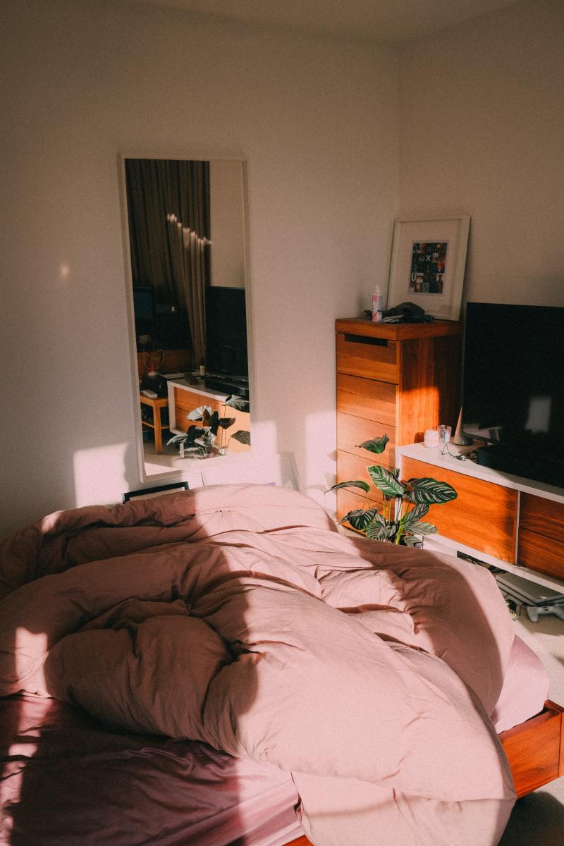 50 Creative Dorm Room Ideas for Guys
