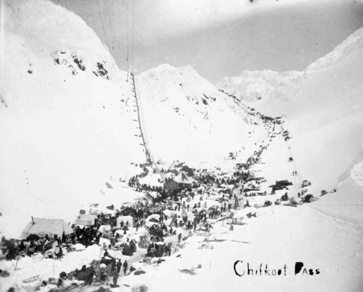 Prospectors with supplies at the Chilkoot Pass. 