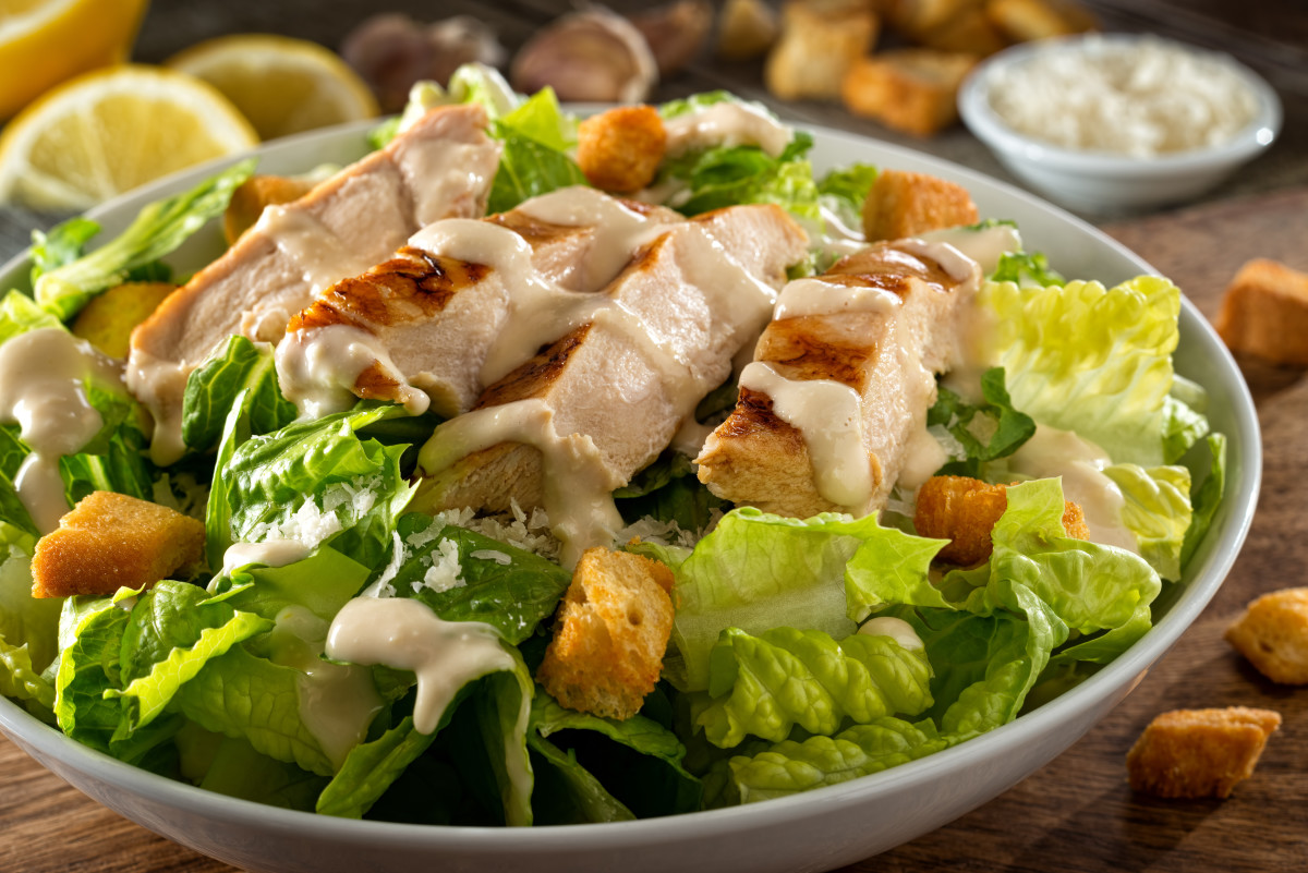 Mouthwatering Recipe for 'Caesar Chicken' Has Us Drooling - Delishably News