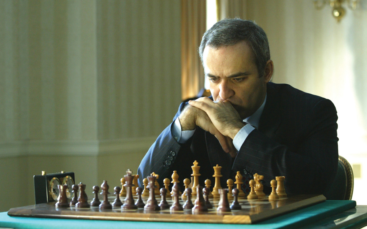 Garry Kasparov broke away from FIDE to set up the PCA. The title was unified in 2006.