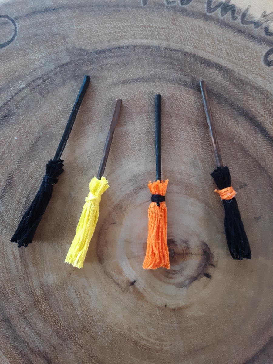 DIY Miniature Broomsticks and Tiny Creepy Crafts