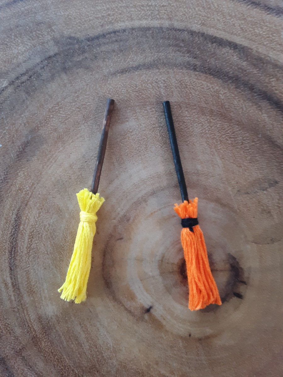 Simply made miniature brooms