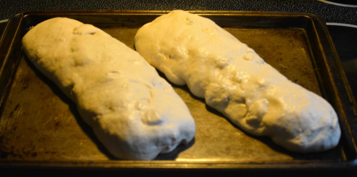 Grandmother's Italian Tort Stuffed Meat and Cheese Bread Delishably