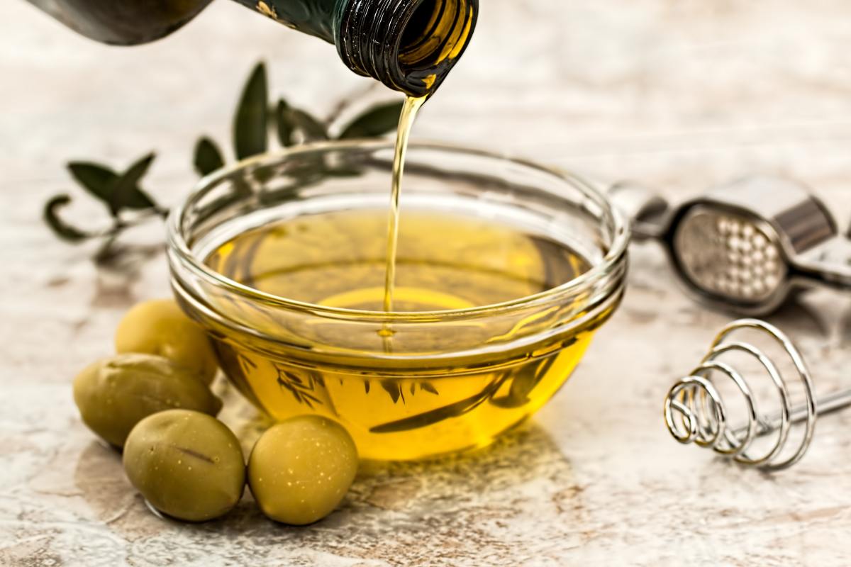 Olive oil has a number of health benefits