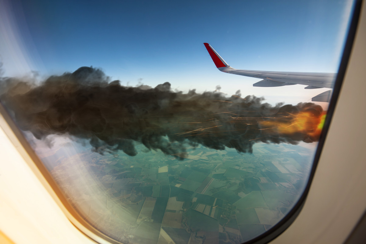 Cabin of Delta Flight to Los Angeles Fills With Smoke in Harrowing