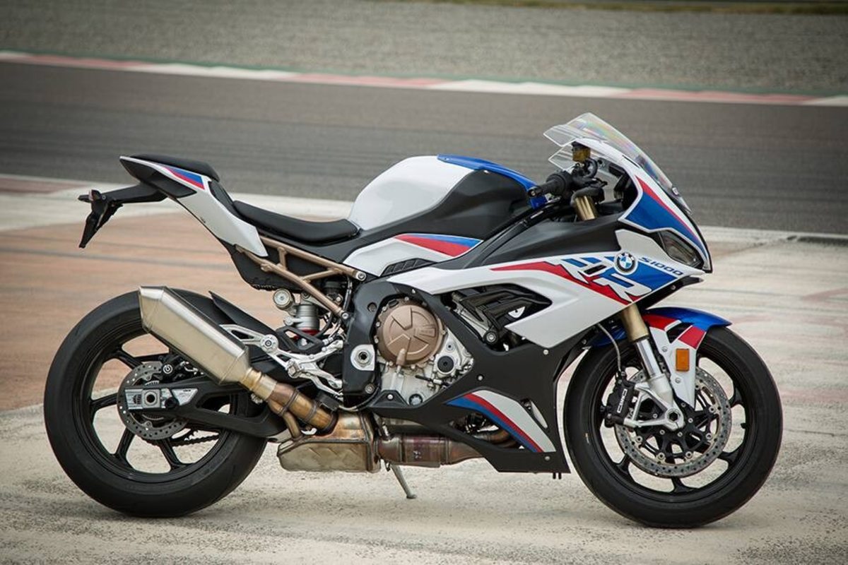 What Motorcycle Is the Fastest in the World? - HubPages