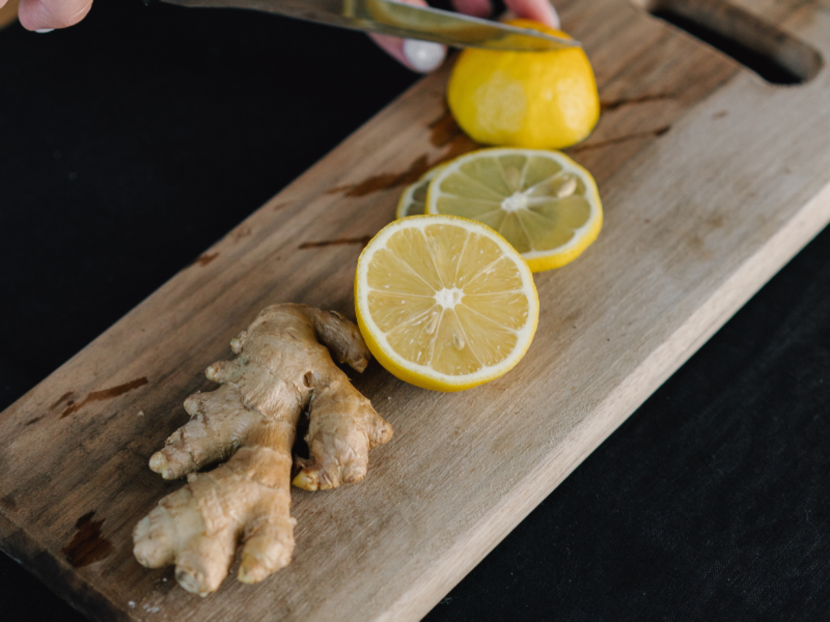 Lemon and ginger have many great health benefits.