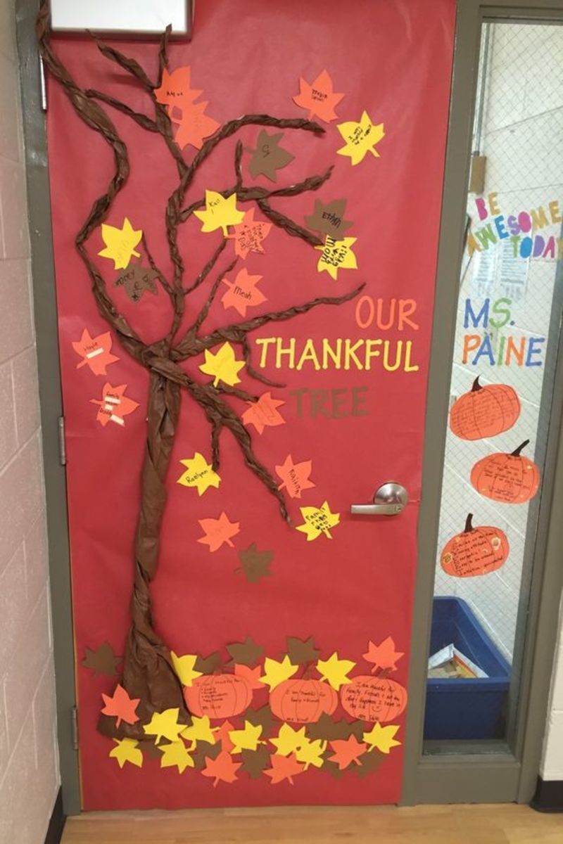 The students each wrote their name on one leaf and things that they were thankful for on another
