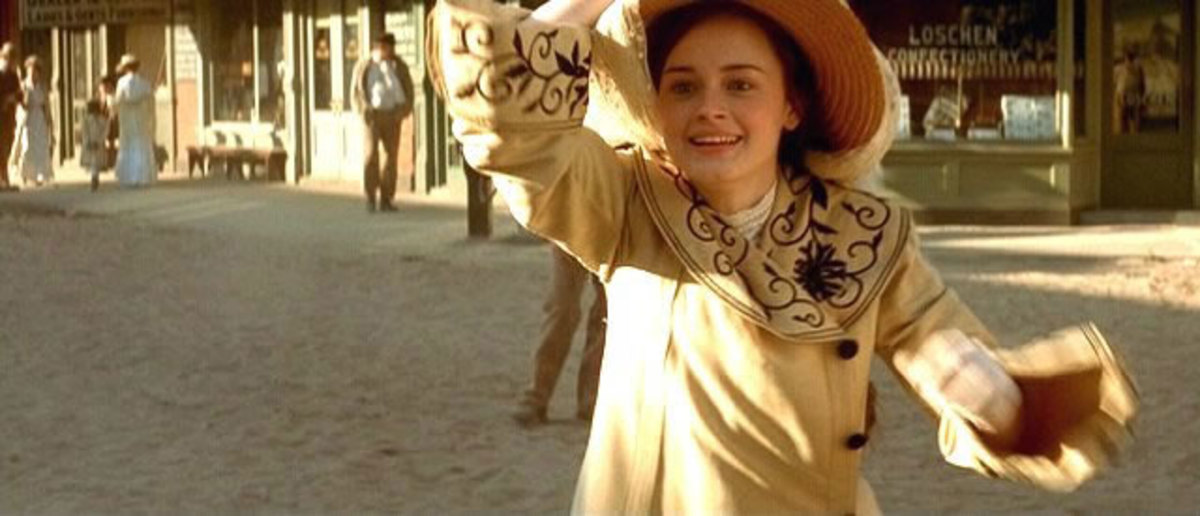 Alexis Bledel as Winnie Foster from Tuck Everlasting in the modified Sink Coat. 