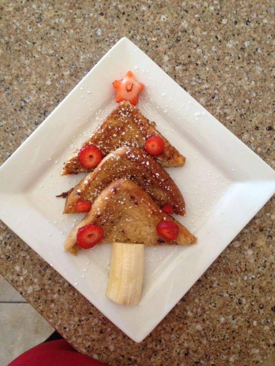 Eggnog French toast Christmas tree.