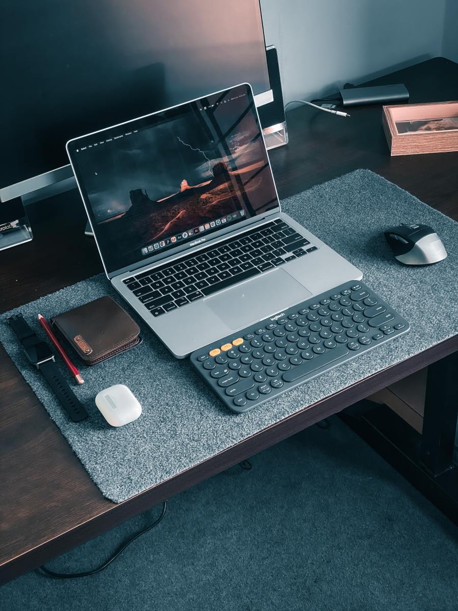 college-desk-setup-ideas