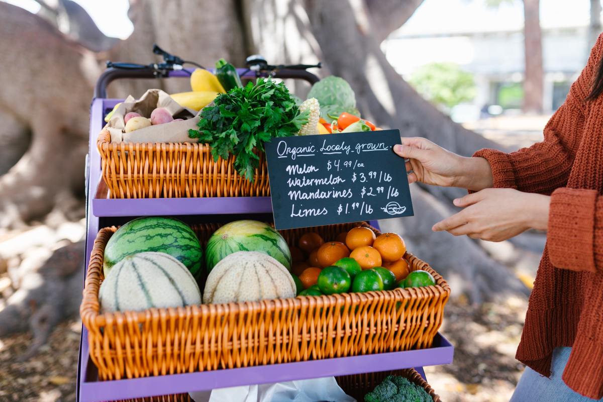7 Secrets to More Profits at a Farmer’s Market or Event