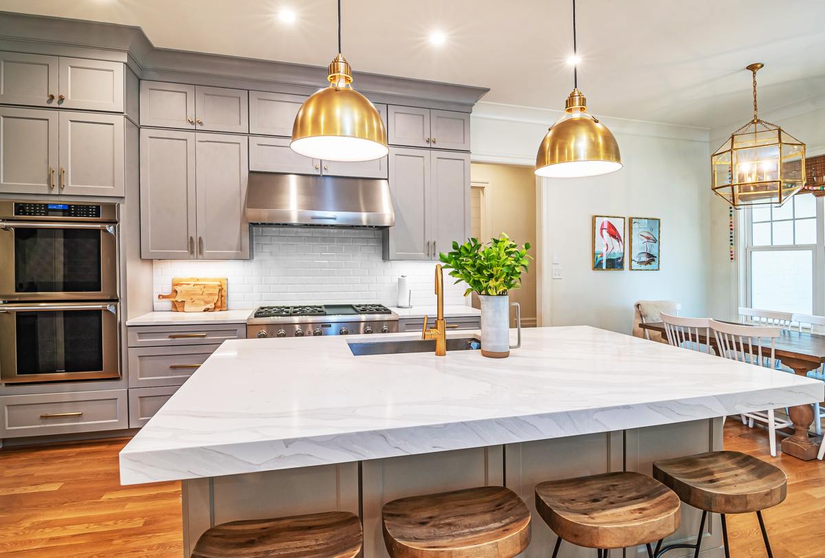 For ease of working in the kitchen, an island is highly desirable. This is also a great entertaining space.
