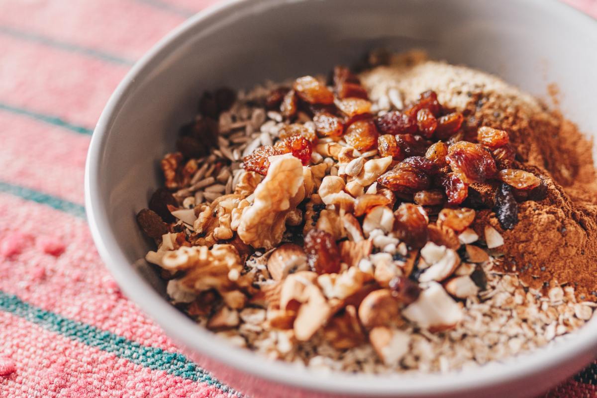 Oats, with spices, nuts, and dried fruit