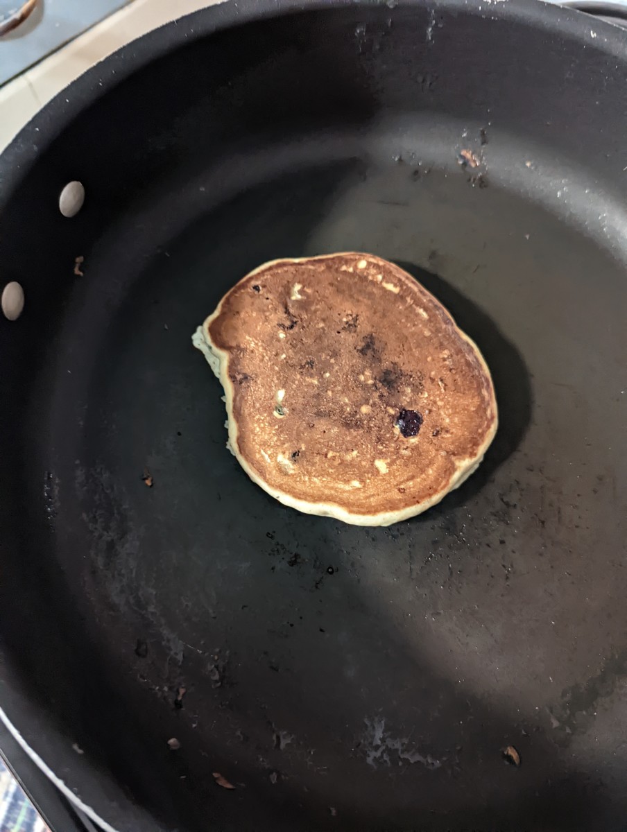 pancake-making-burn-em-and-turn-em