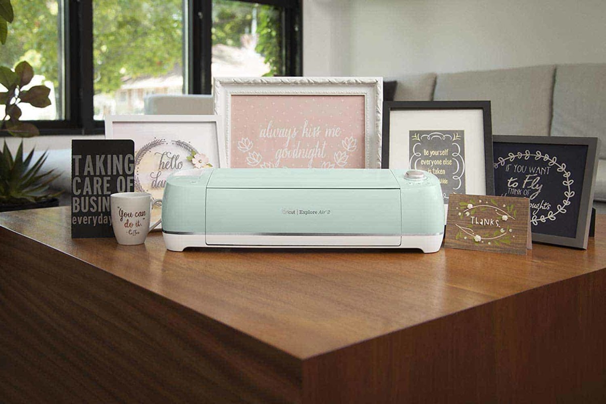 The different Cricut cutting machine models give you choices specific for your needs.