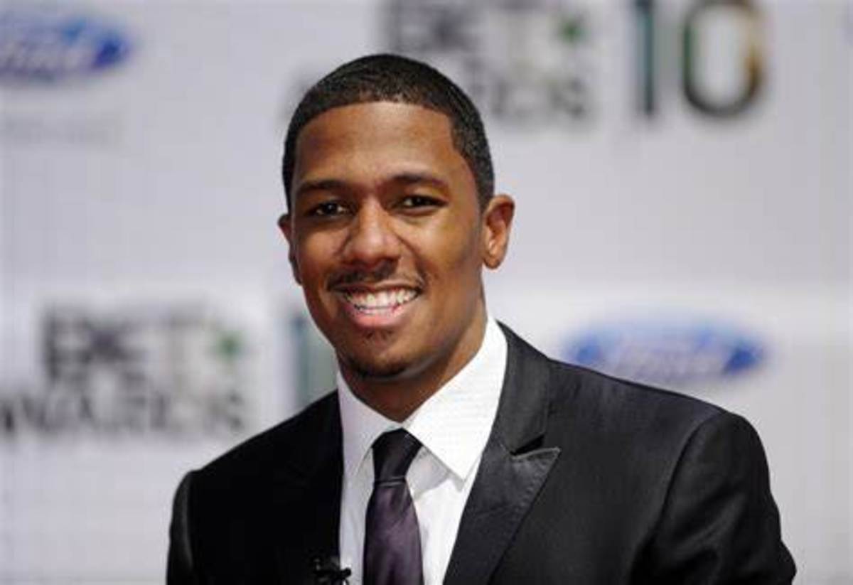 nick-cannon-approves-his-manliness-as-he-keeps-on-extending-his-family