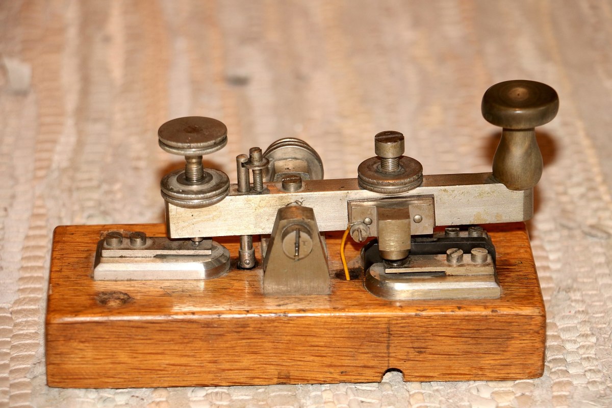 Morse key from 1900