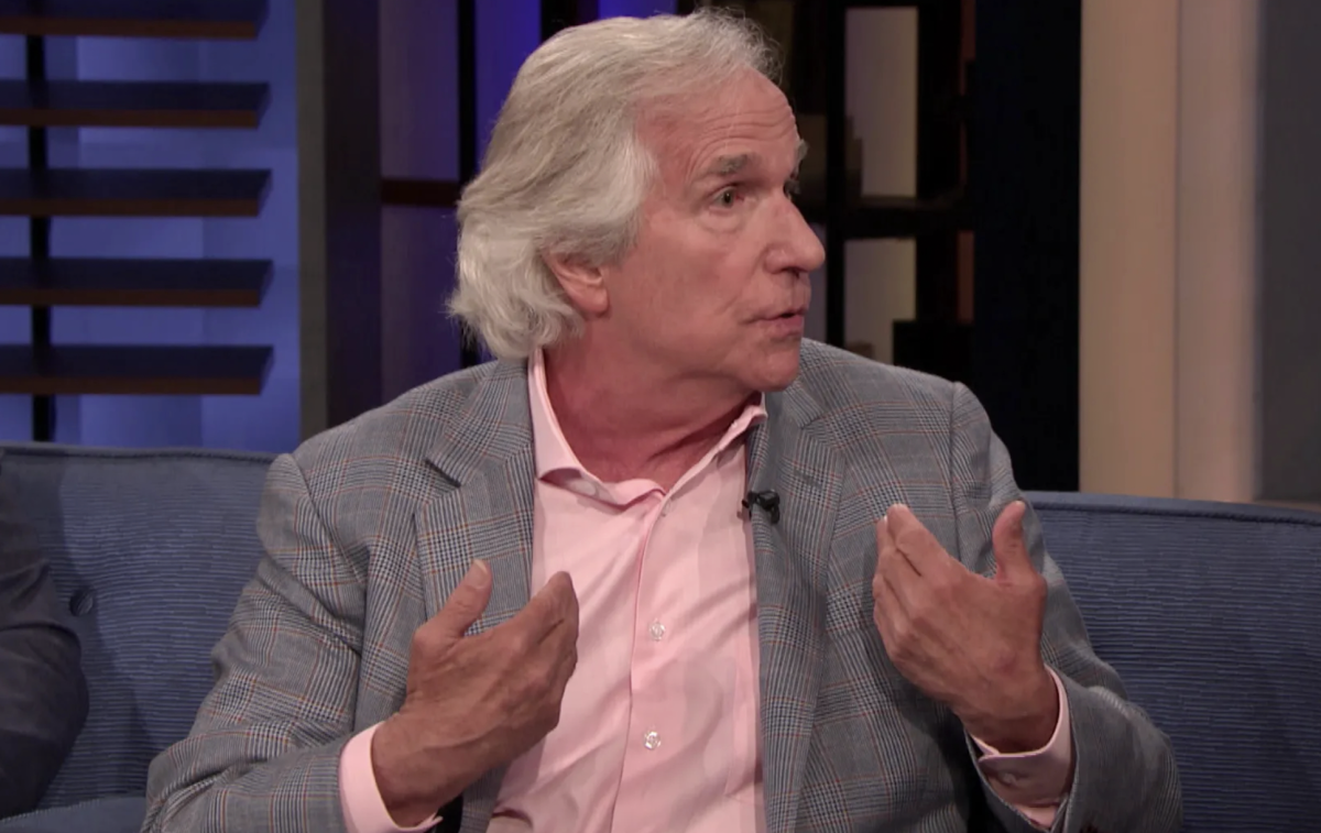 Henry Winkler Answers to Tom Hanks Hate Rumor on Andy Cohen’s Show ...