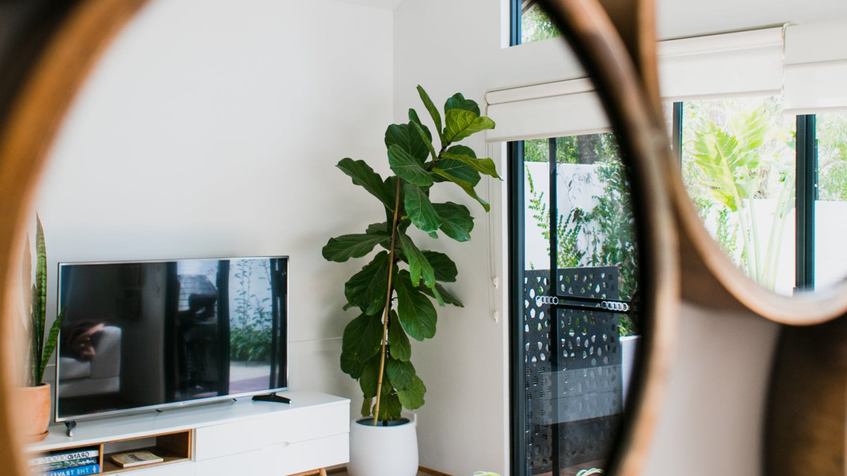 Where Should Mirrors Be Placed in a House? Dengarden