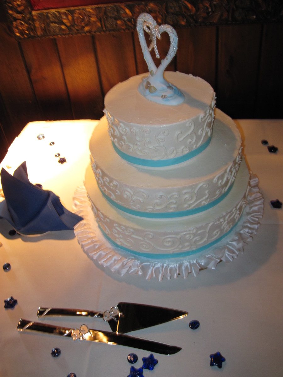 Cake Decorating is a frequently taught class through Adult Education Programs.