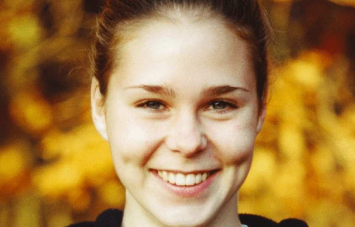 A Crash in the Night: The Disappearance of Maura Murray