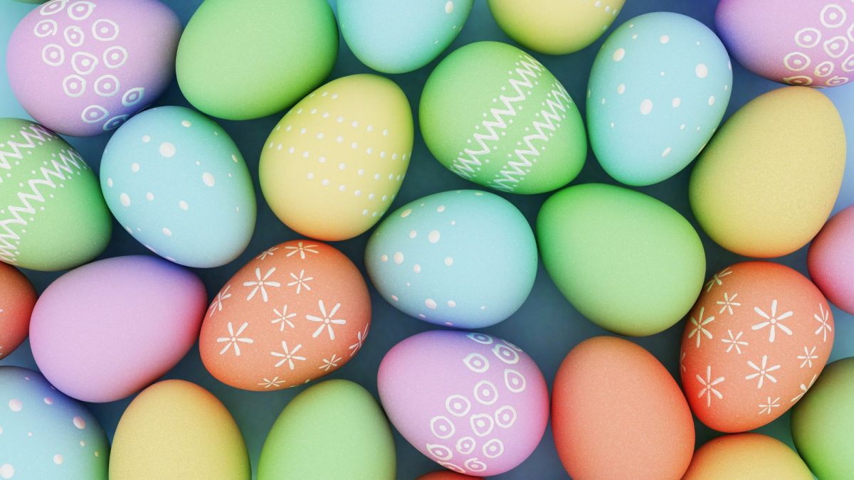 Exploding Carts and Giant Omelettes: 10 Unconventional Easter Traditions