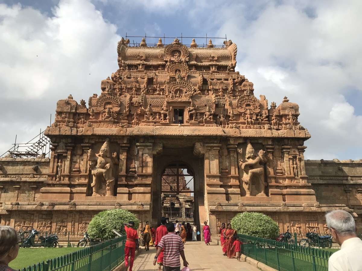 Three Great Living Chola Temples - HubPages