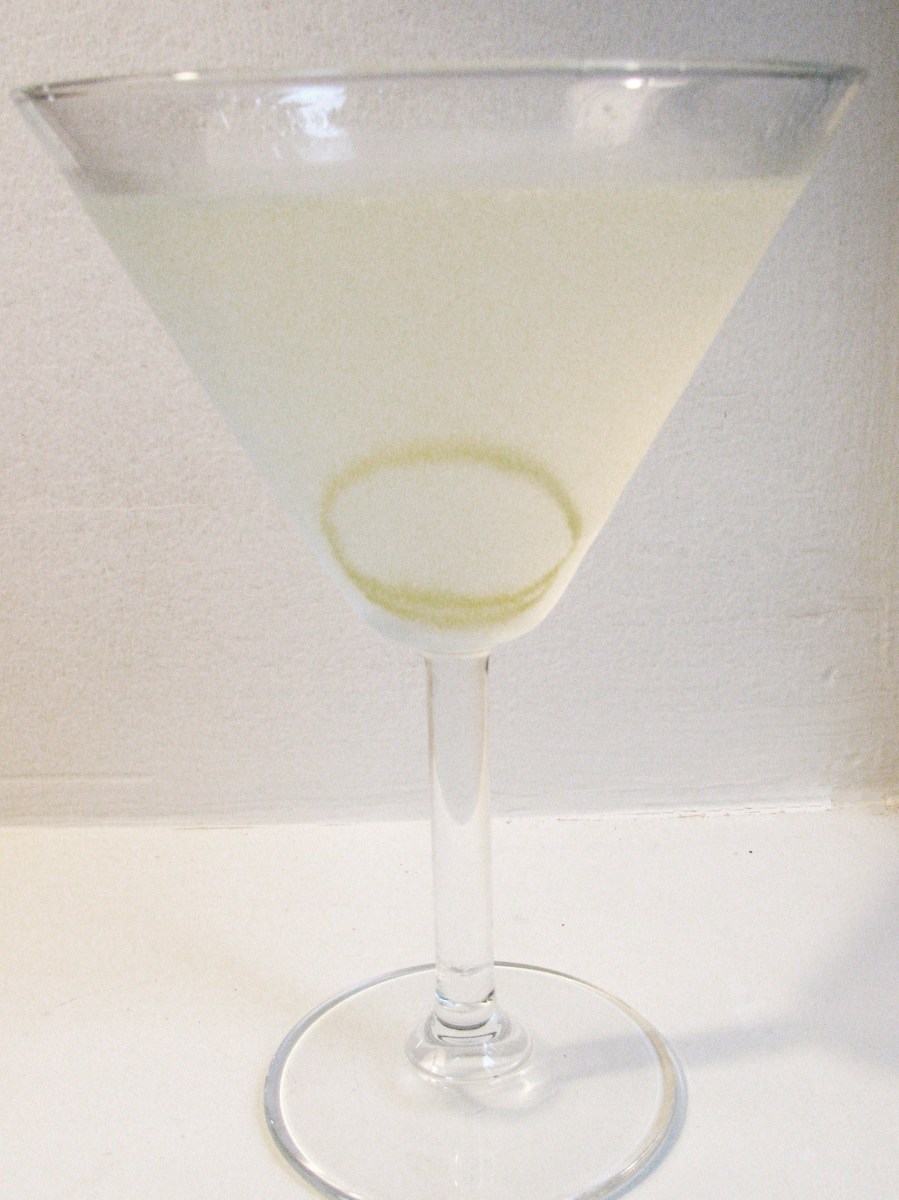 The White Lady – A Classic Prohibition Cocktail