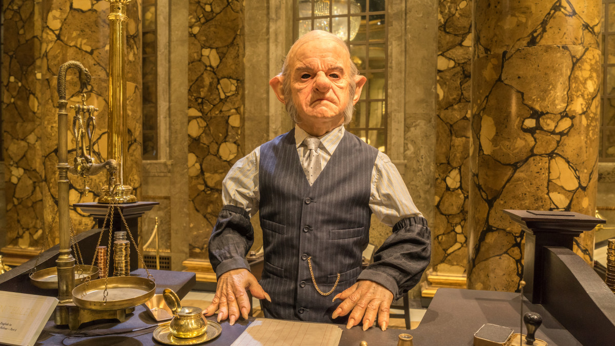 Toddler Mistakes ‘The Wizarding World of Harry Potter’ Gringotts Goblin ...