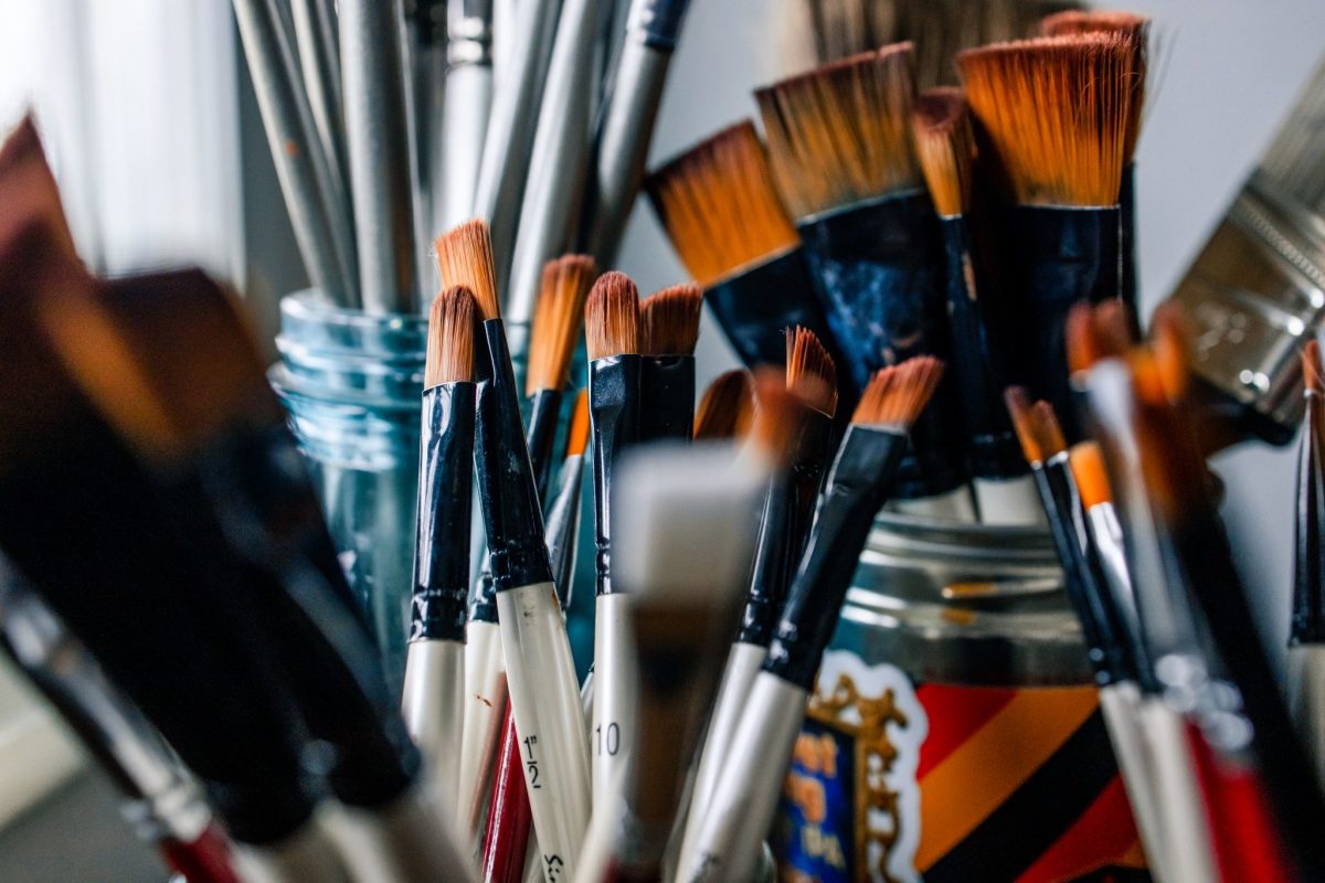 How to Care for Paint Brushes-Tips and Ideas