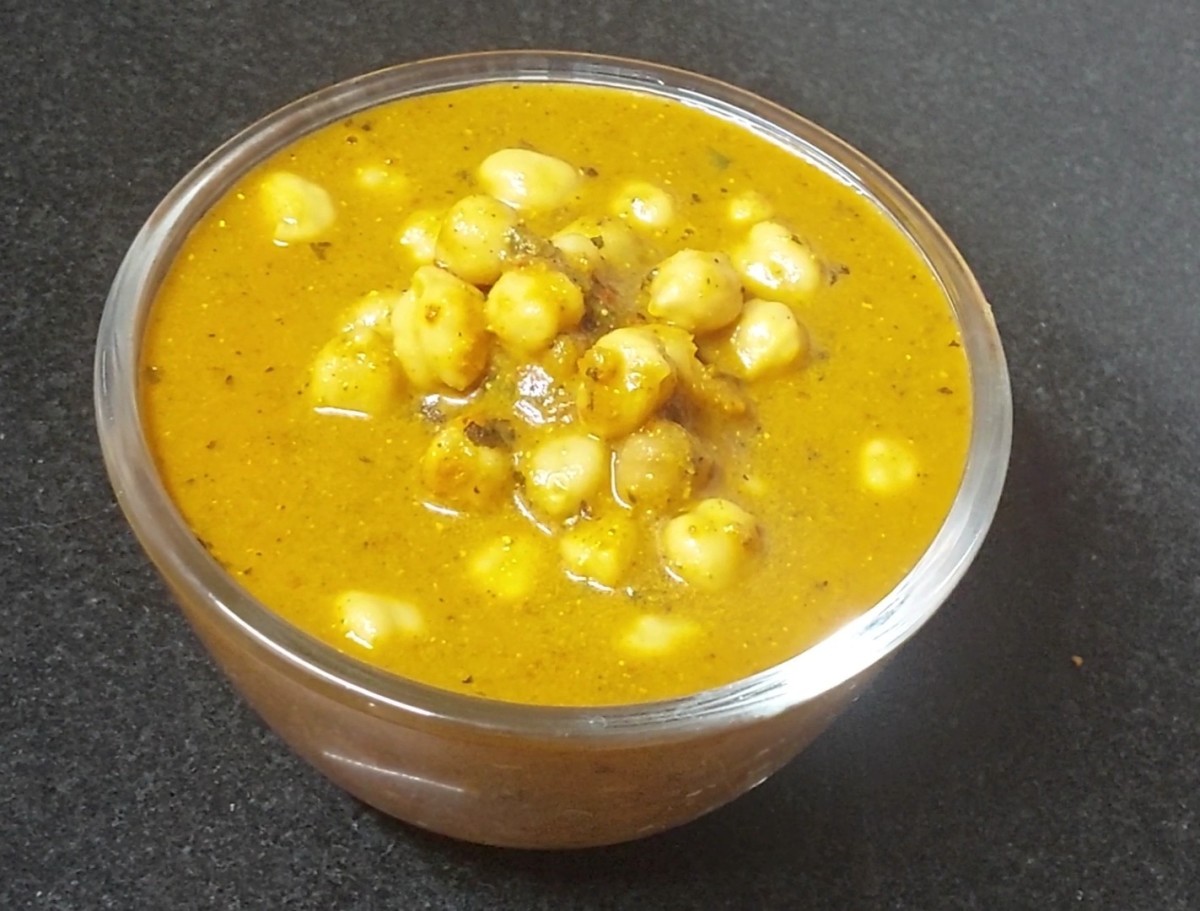 Satvik Chana Curry With Fried Spices (Chickpea Curry)