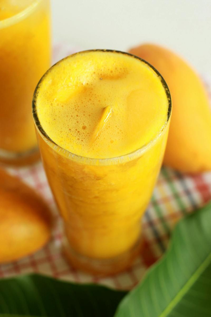 Turmeric Mango Smoothie Bowl (Iftar Recipes)