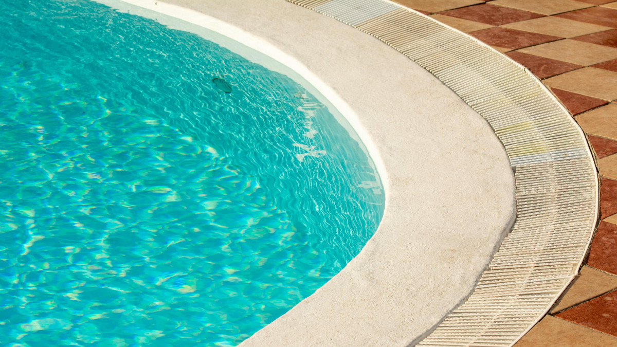 Top 5 Reasons Your Pool Pump Isn't Working