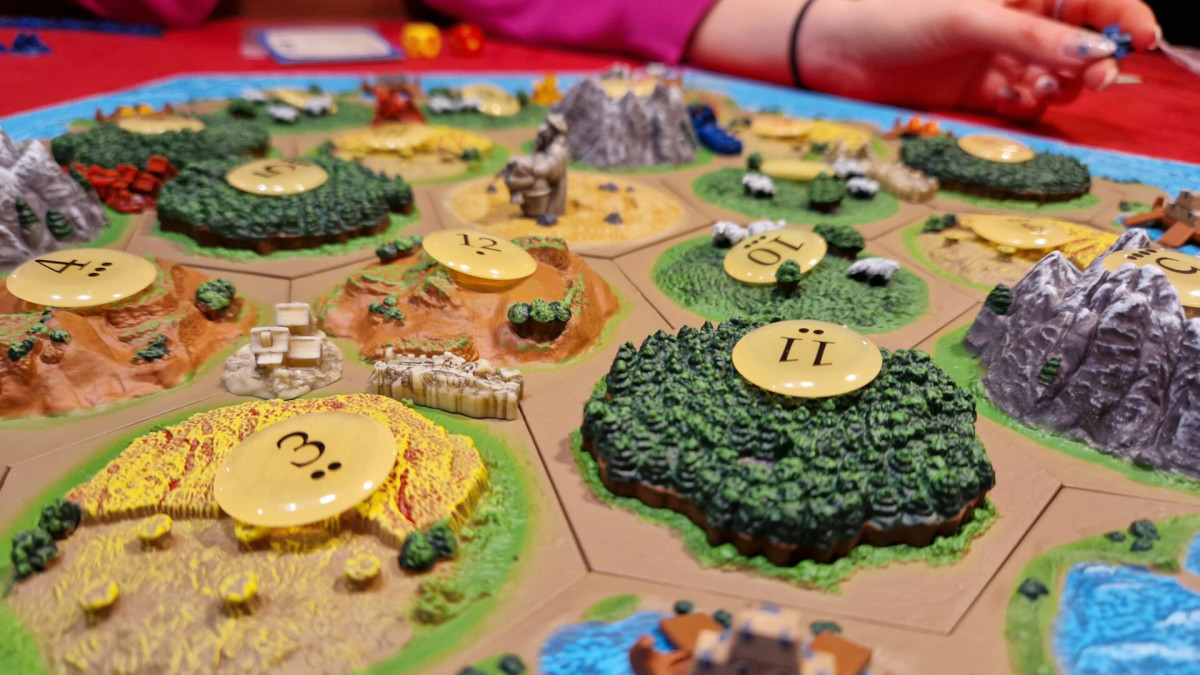 The Effects of Board Games on Health Education and Promotion