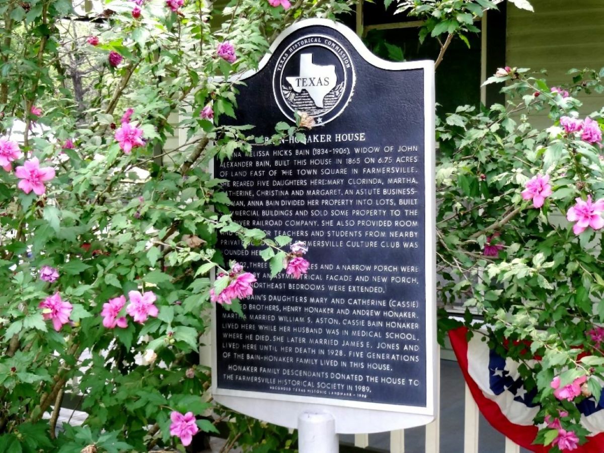 Historic Homes - Bain Honaker House - Texas