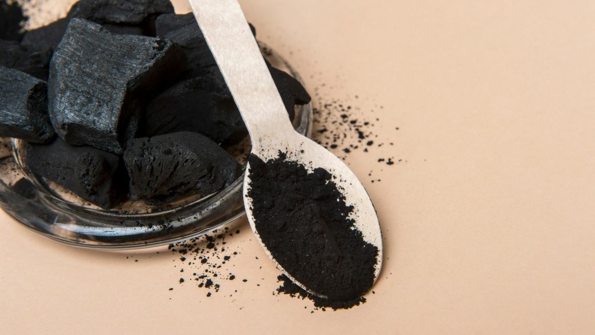 Much like baking soda, activated charcoal will absorb and neutralize odors. Coffee grounds work the same way.