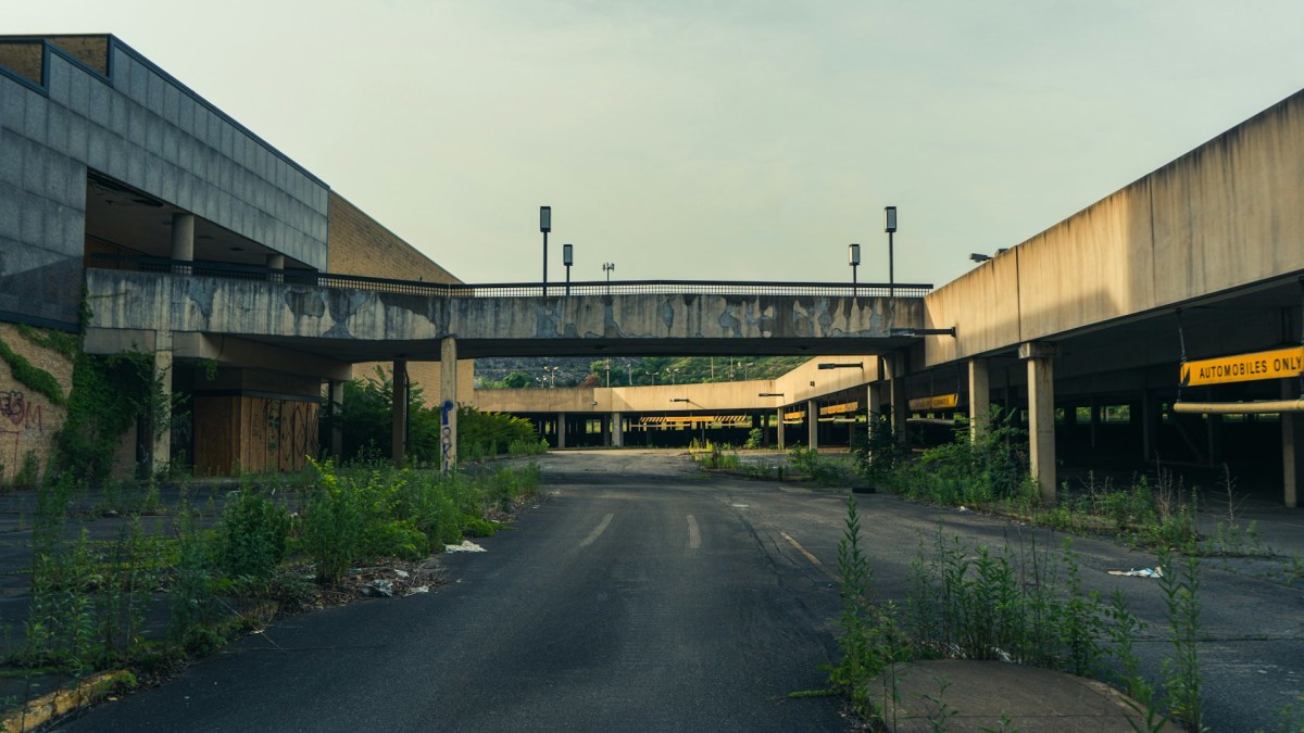 America's Abandoned Malls